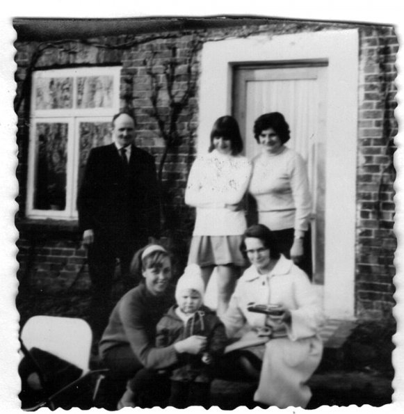 CCF_000340_Lübow_SiegfrieEllaRegine_AntjemitJens1969