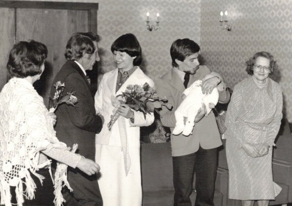 CCF_000350_HochzeitTinaundOleg01041978undJaschaFamLieskeundBösch1978