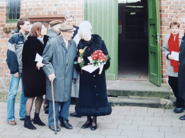 2001_goldHochzeitLotte undUlli