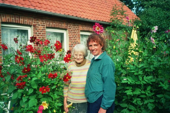 ElkeBergholzbei Muttiin Lübow